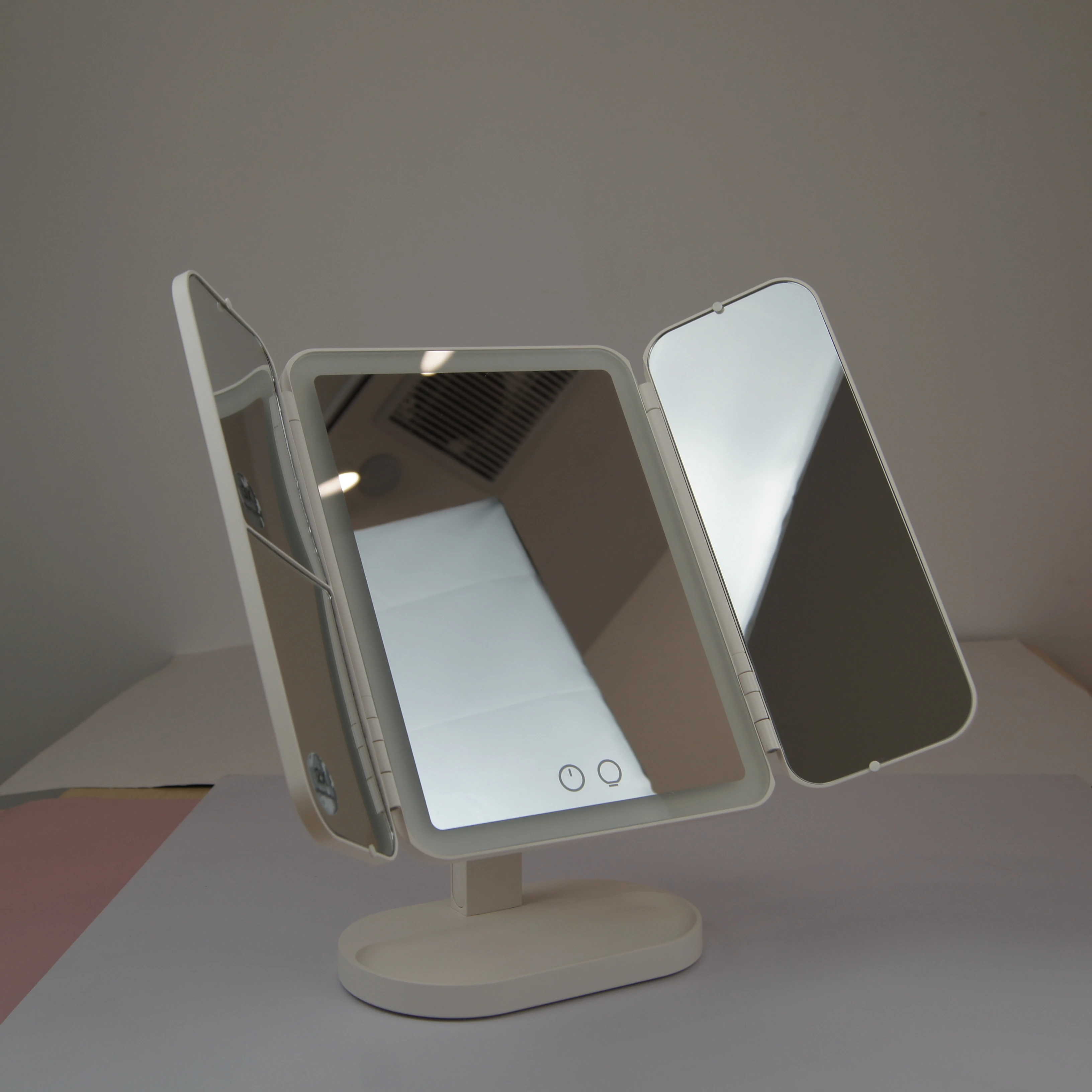 Square Skin Texture Luxury Dry Battery Travel Portable Luxury Custom LED smart makeup mirror