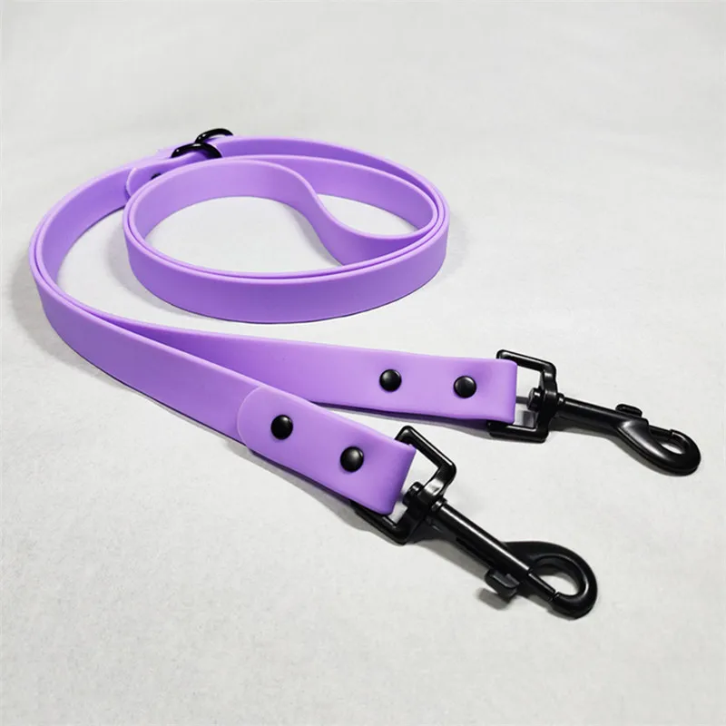 Wholesale Easy to Clean Hands Free Pet Leads Adjustable Heavy Duty Waterproof PVC Dog Leash With 2 hooks