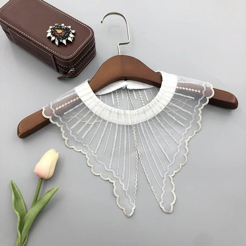 Manufacturer Hot Selling Fake Collar Embroidery Designs Lace Fabric Fake Collar Women Clothing Accessories Collar