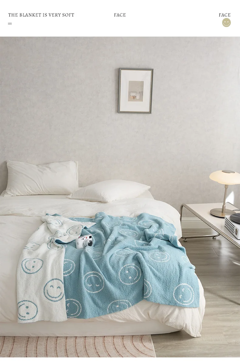 Hot sell microfiber sofa blanket  smile deign super soft cozy knitted throw blanket