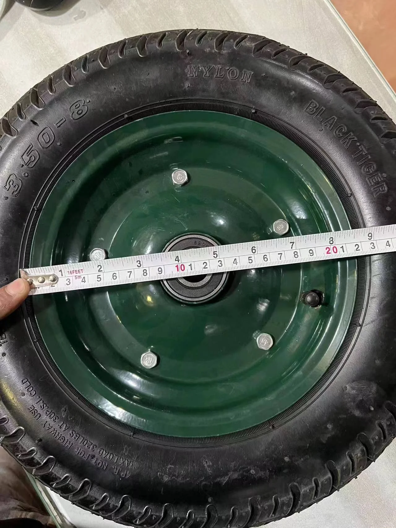 India type new pattern rubber wheel 14*3.50-8 pneumatic with metal rim for wheelbarrow