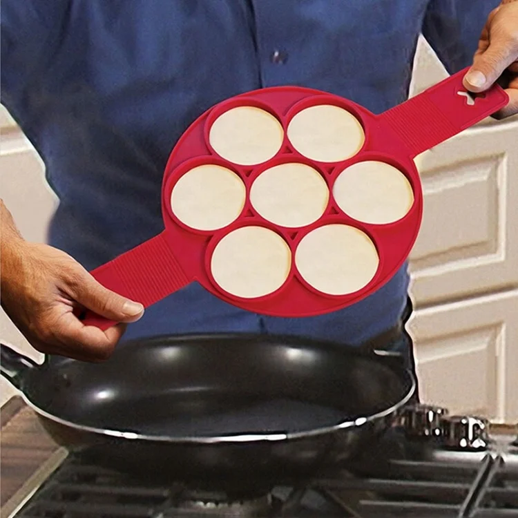 Wholesale Newest Design Silicone Porous Bakeware Pancake Baking Cake