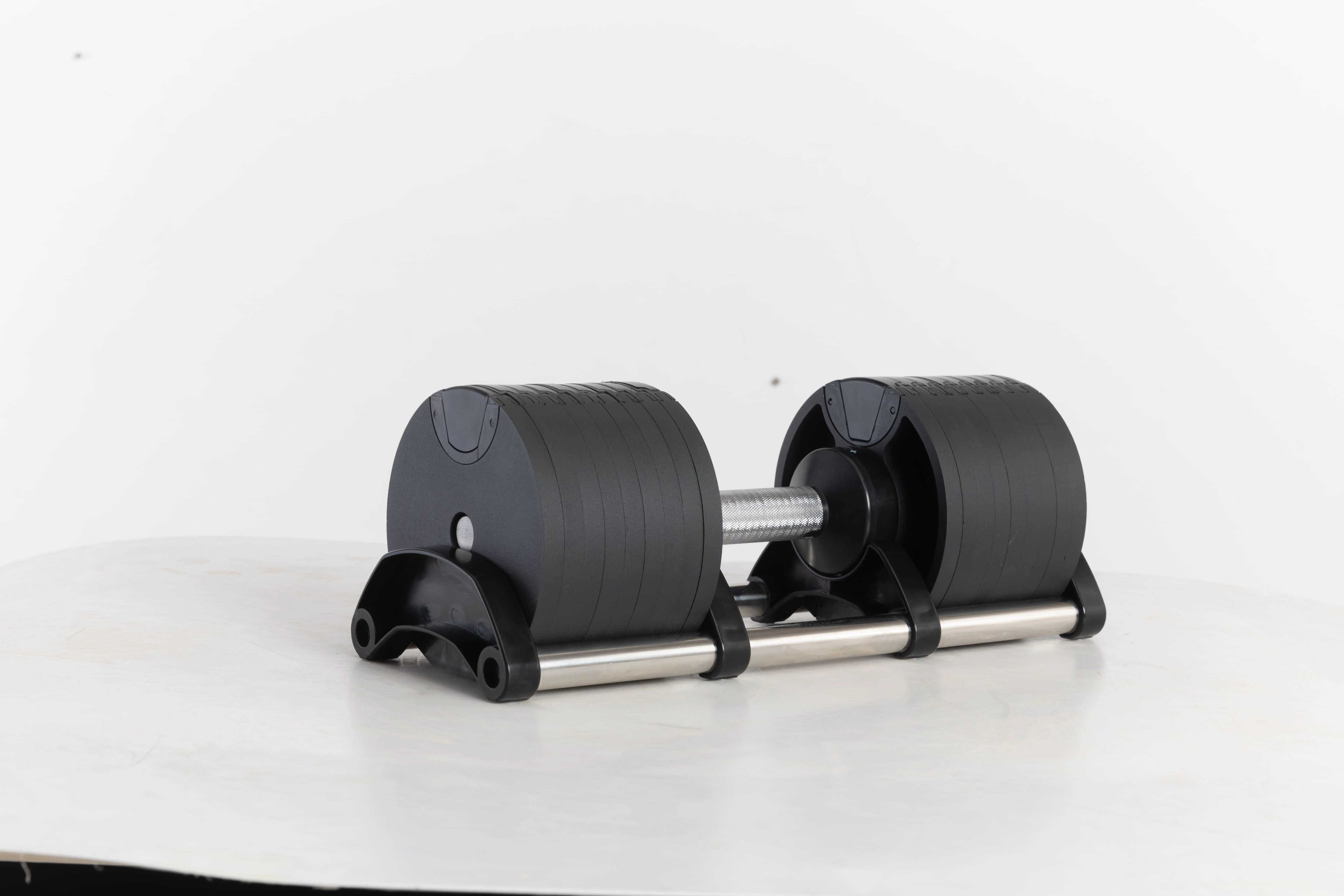 Factory Price Adjustable 20kg Dumbbells Easy-to-Use Iron Cement Material Gym Training Equipment for Home Exercise Custom Logo