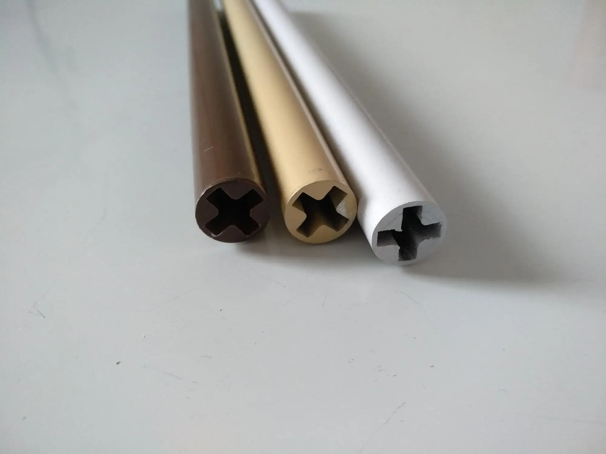 wood grain aluminium extrusion profile to make doors and windows