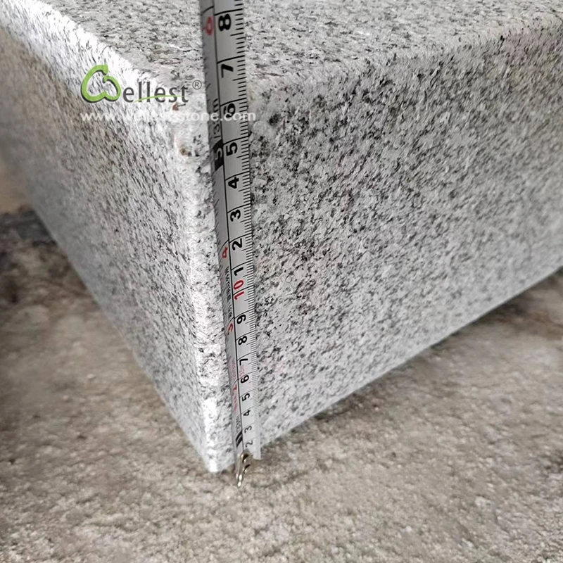 China Cheaper grey granite curbs road side curb stone