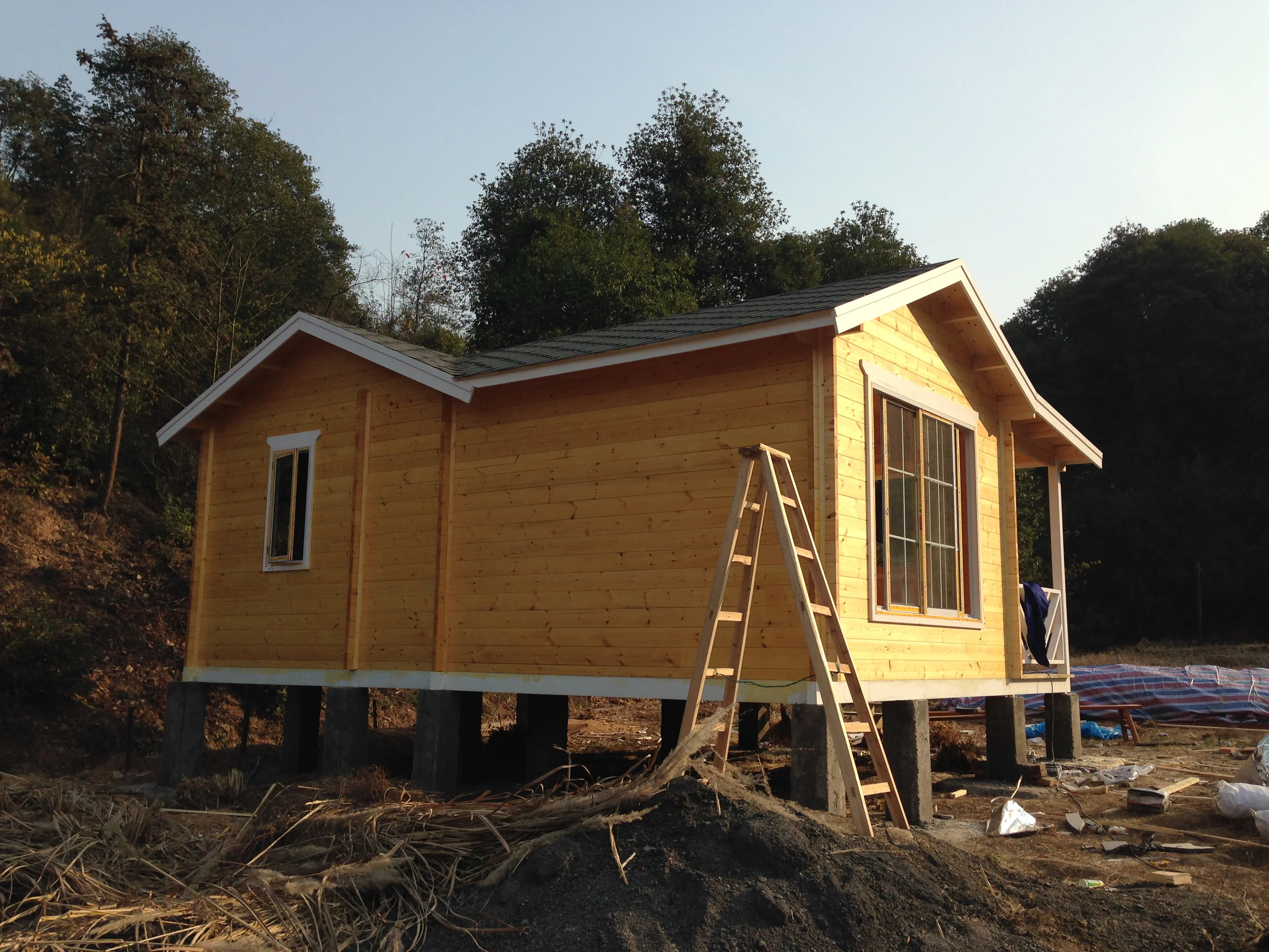 Low cost Modern Tiny house Wooden house China Prefabricated Home For Europe Hotel Apartments