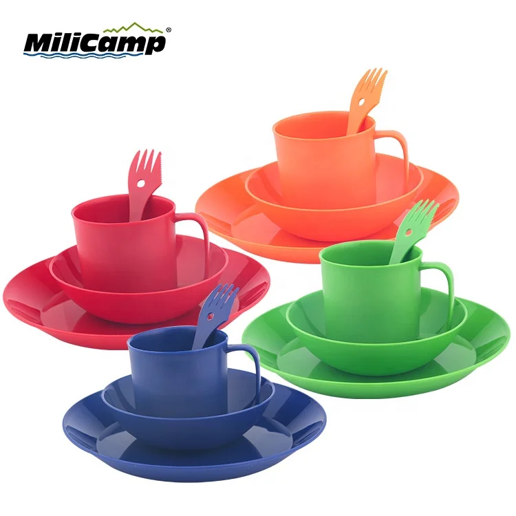 Picnic ware with mesh bag Outdoor tableware sets Plastic dinnerware set Plastic Picnic Set