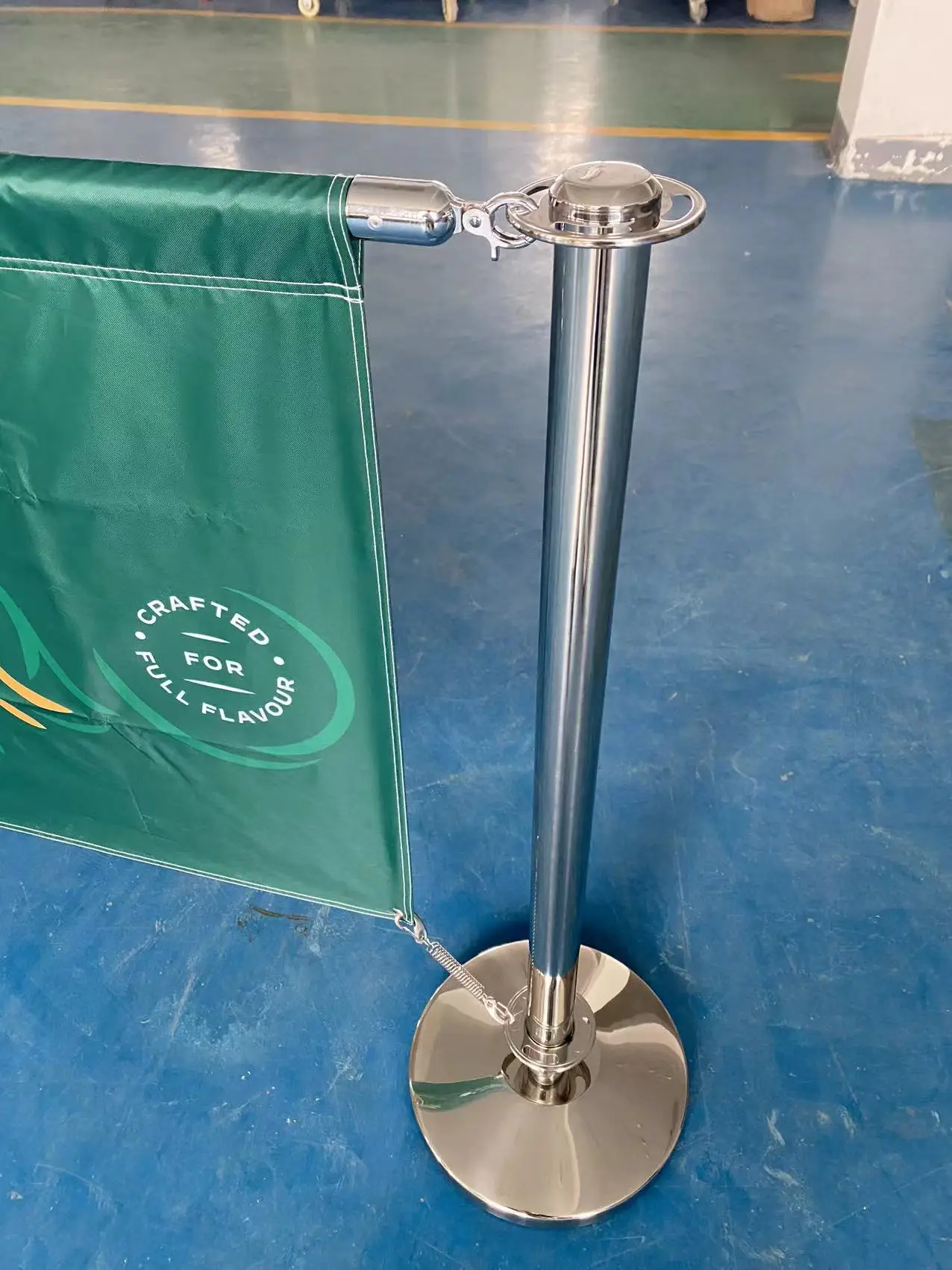 Event Crowd Control Stanchion for Hanging Ropes, ball Top Polished Chrome Rope Crowd Control Barrier Pole