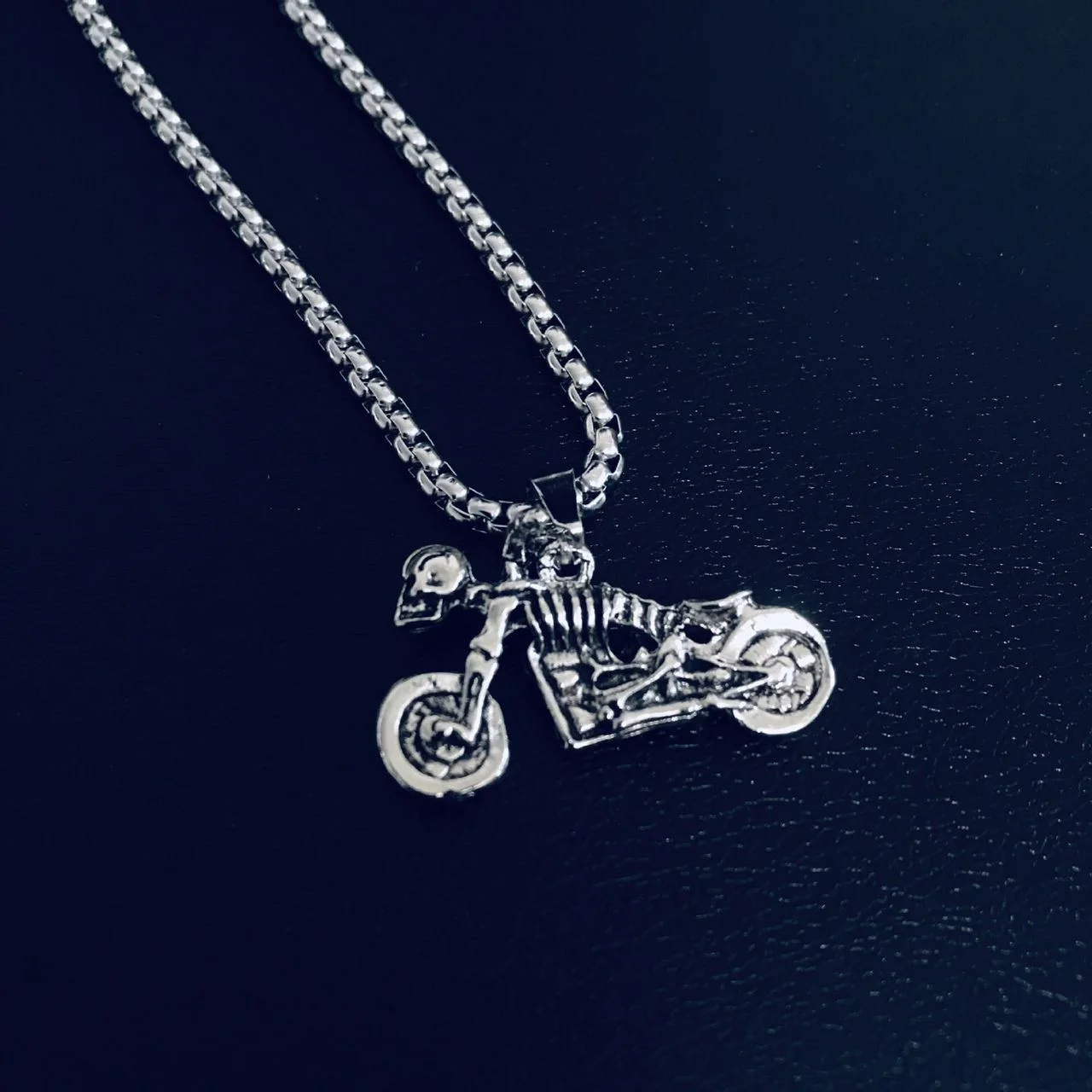 PUSHI Custom Angel Number Faith Allah Necklace Herringbone Charm Necklace 316l Stainless Steel Lot Fashion Micro Insert Geometry