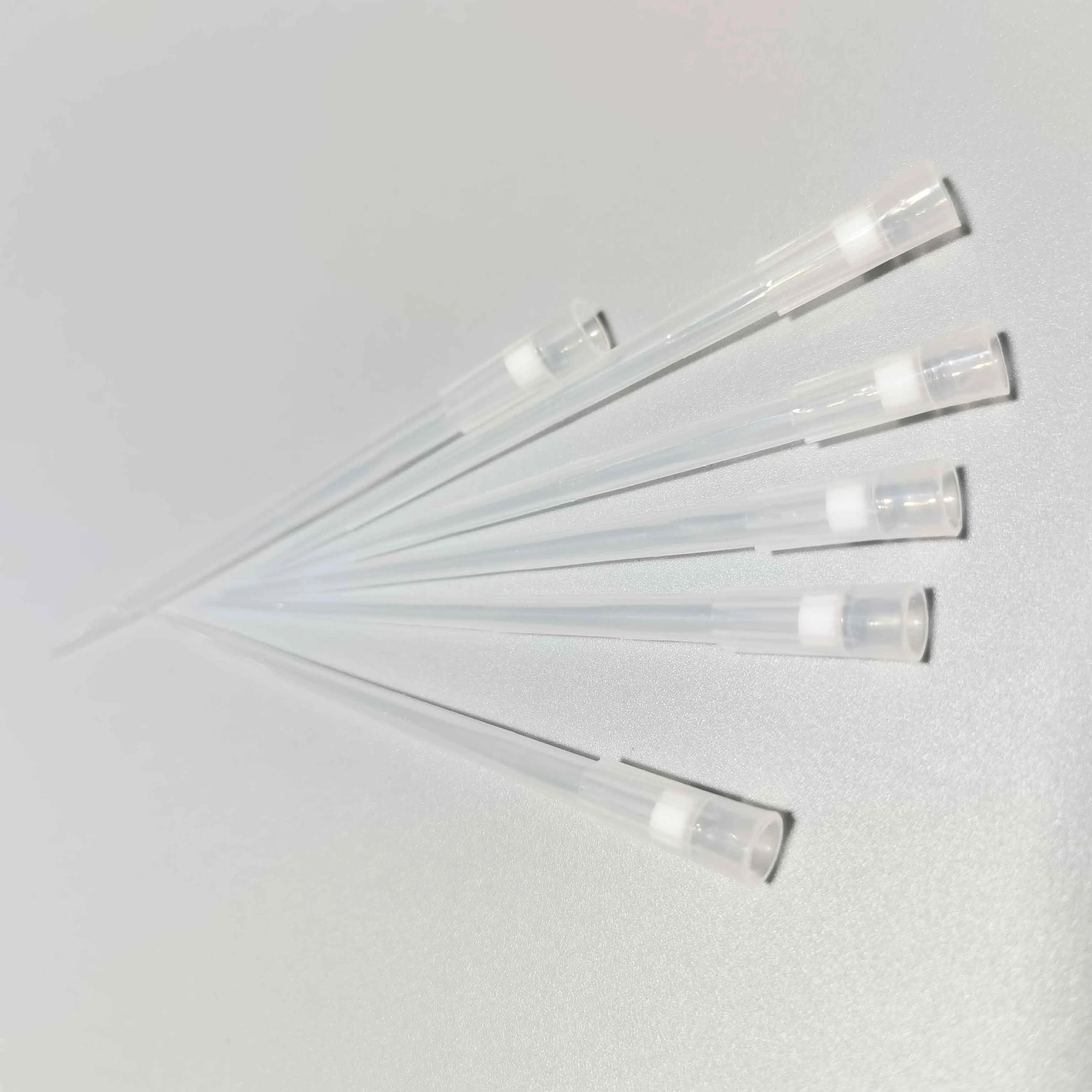 SINGATEE Manufacturer Lab consumables supplies 200ul Micro Long Extended Filter Pipette Tips