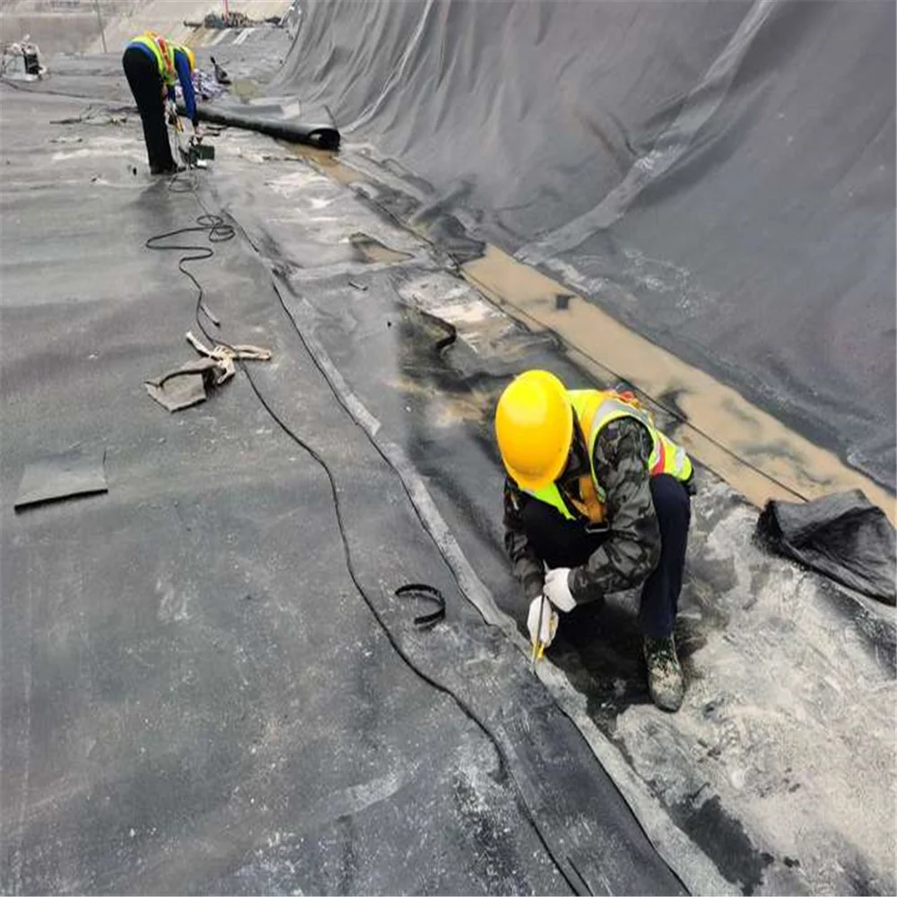 HMT900 Plastic Geomembrane Welder hot wedge HDPE Geomembrane Welding Machine