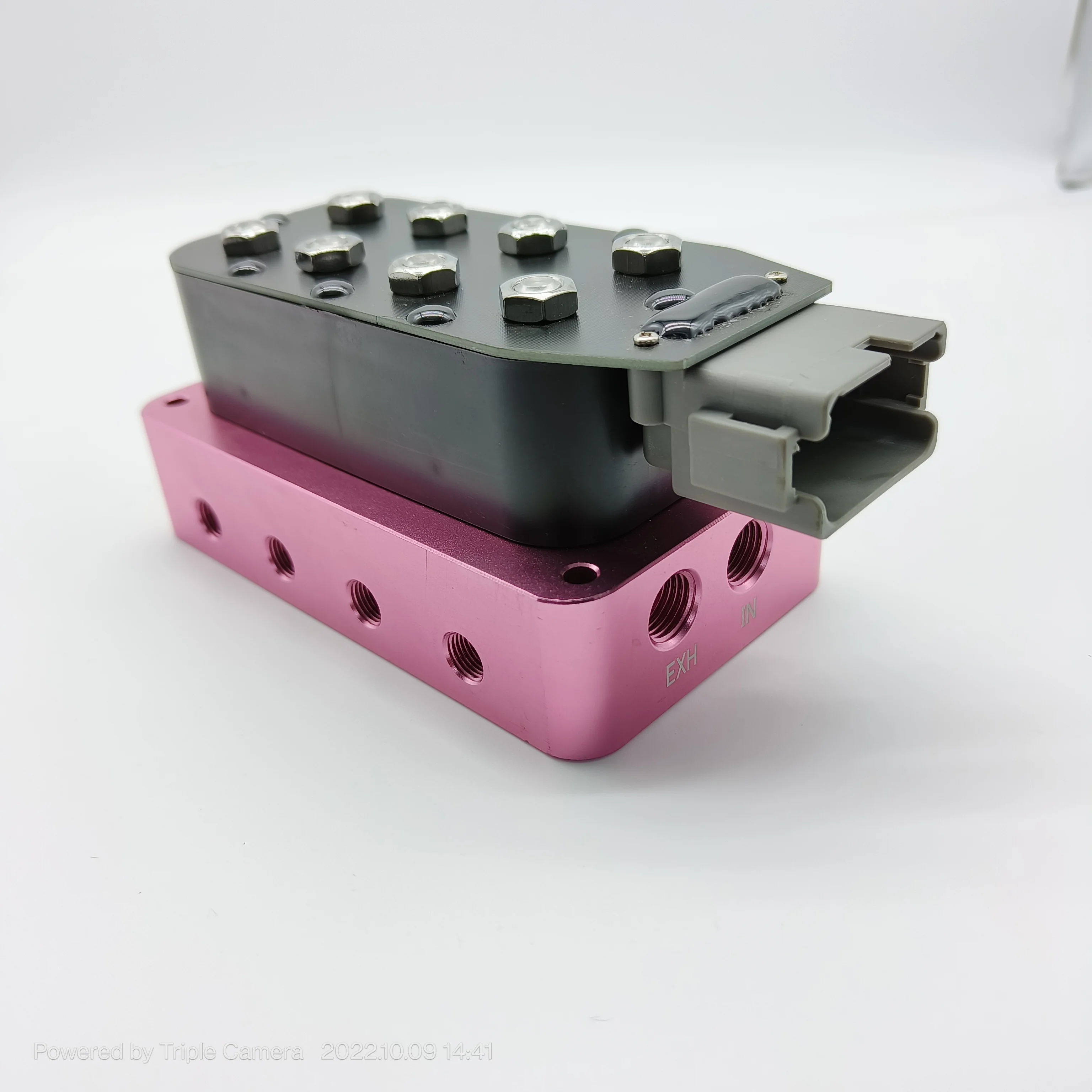 Vu2 2 Corner Pneumatic Accuair Type Air Ride Suspension Solenoid Valve