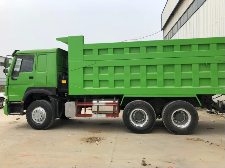 Б/у грузовик 6x4 371hp HOWO б/у ZZ3257N3847C 2017 недорогой самосвал Sinotruck для