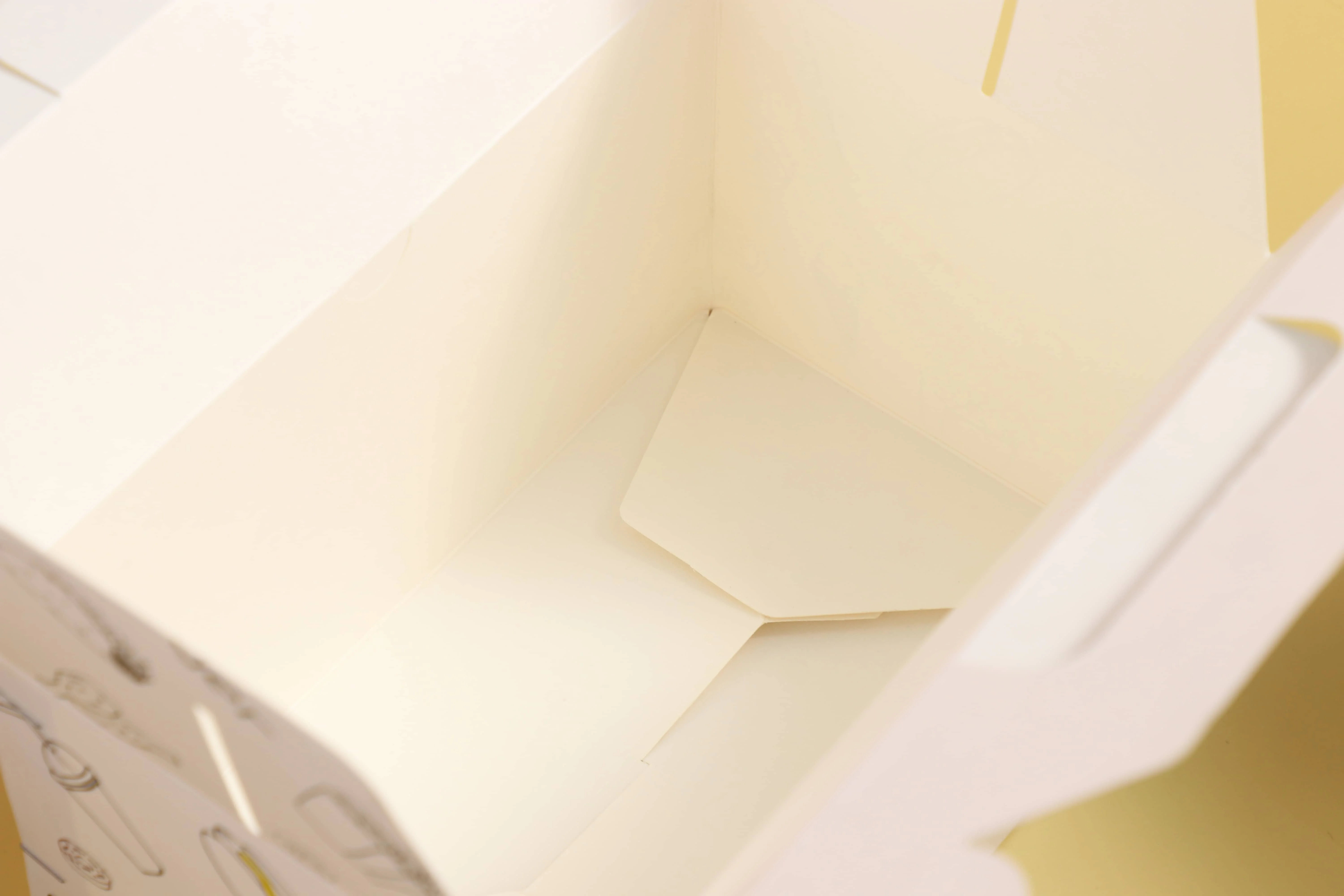 Reusable White Cardboard or Kraft Food Packing Carton Box with Handle AL baik Fried Chicken Disposable Rectangle Carry out box