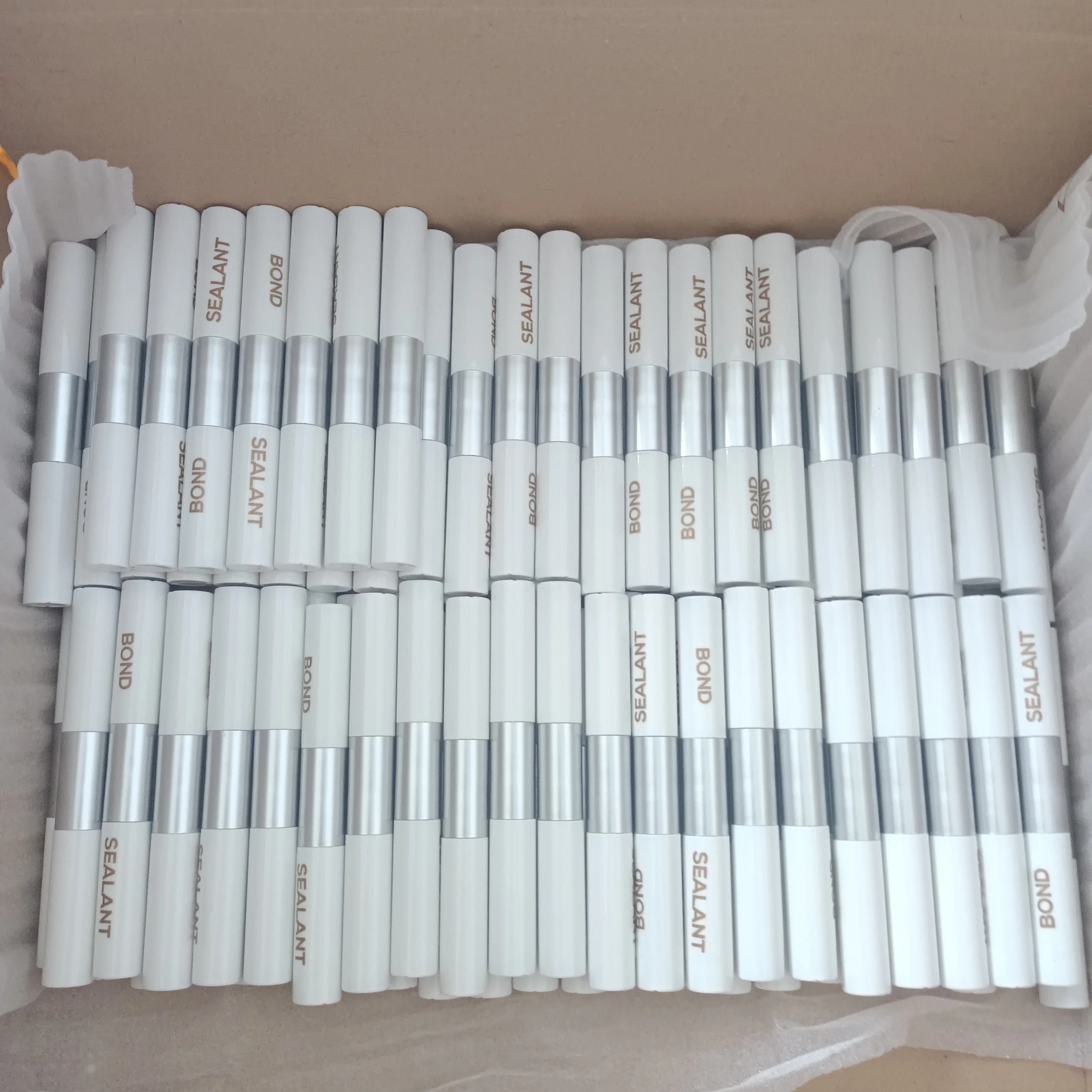 DIY Lash Glue Bond and Seal Cluster Lash Glue for Segmented Lash Super Long-lasting Strong Hold DIY Eyelash Glue