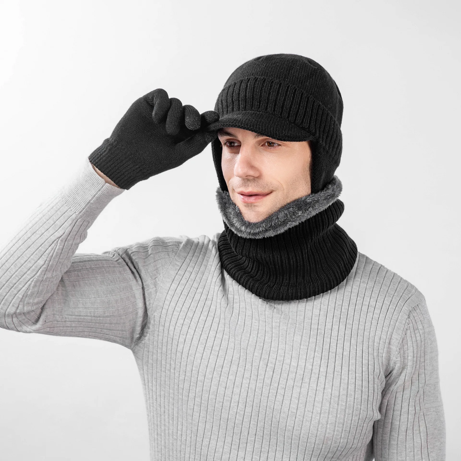 Зимний пуловер вязаный шарф