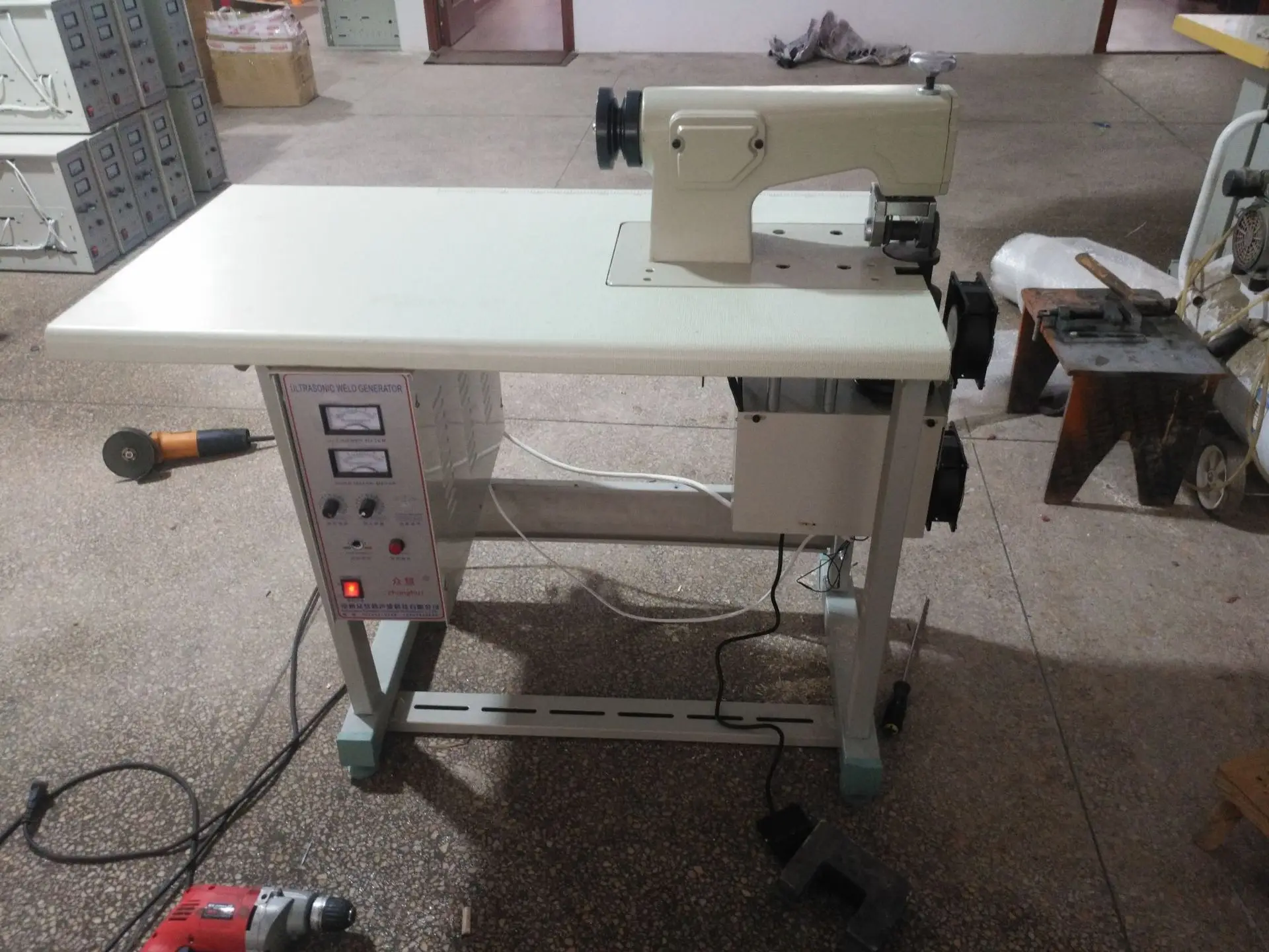 Multi-function Sewing Thickness Making Ultrasonic Seam Zhonghui 220/110v