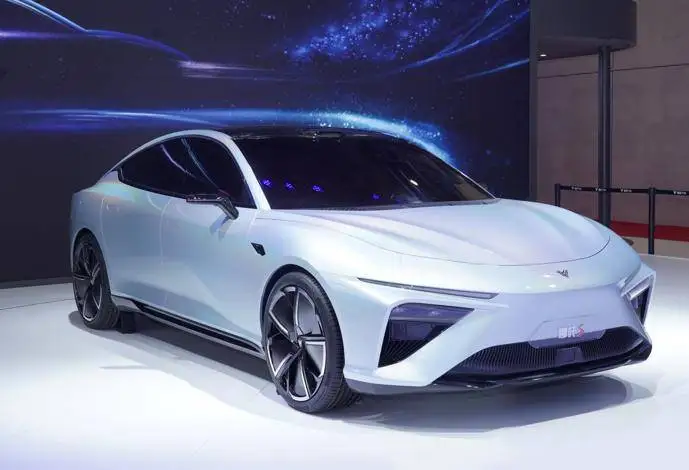 Guangzhou Nezha 2024 Nezha S AYA V U X GT Longest Lasting Electric Car Nazha S High Speed New Energy Vehicle
