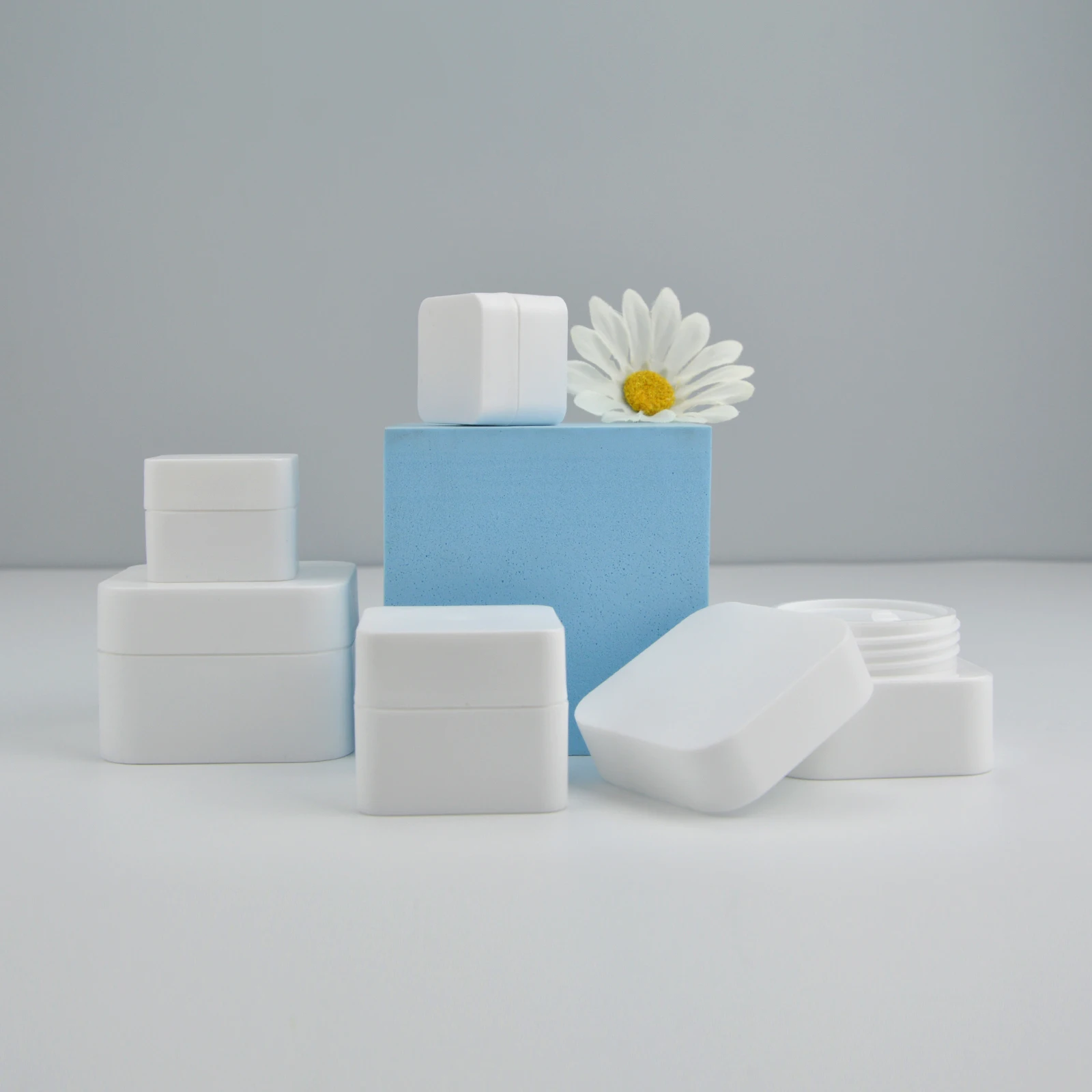 Factory Empty Uv Gel Nail Polish Jar Bpa Double Wall Frosted Face Cream Pp Jars Cosmetic Square Plastic Acrylic Powder Jars