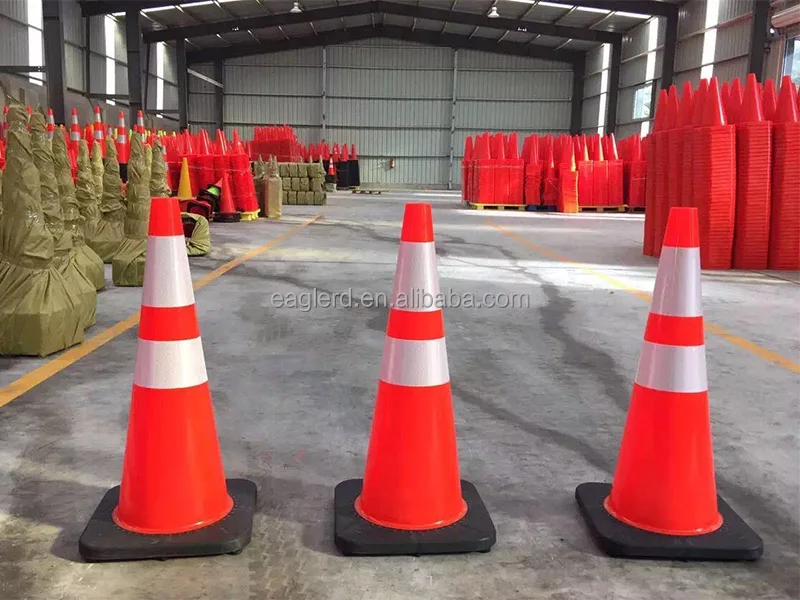 70cm Reflectivre plastic PVC traffic road cone for road safety