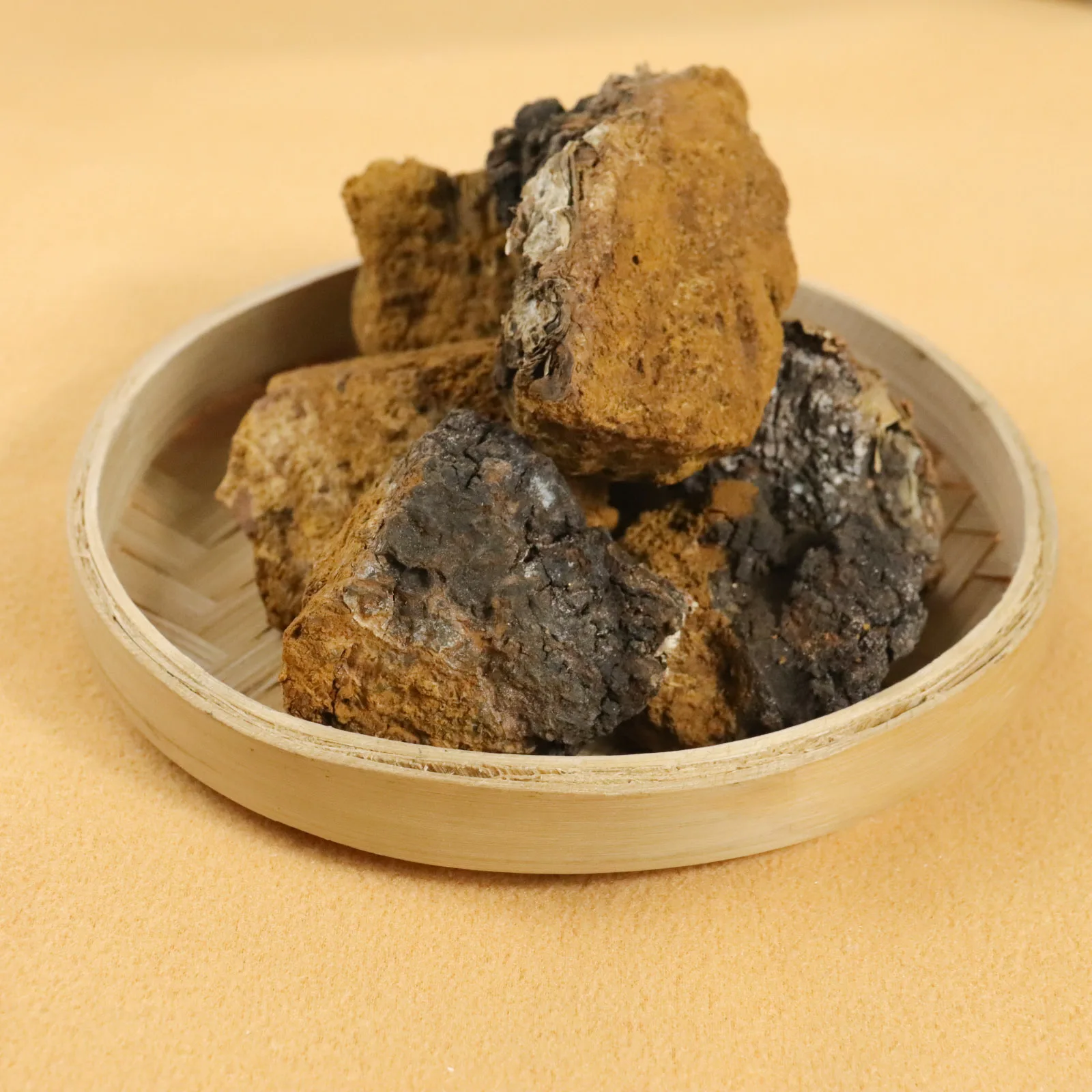 High Quality Bulk dried chaga fungus black chaga mushroom extract