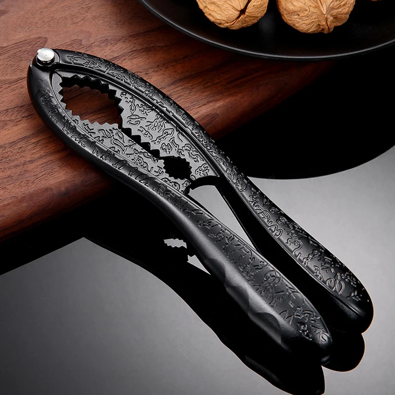 Hot Selling Zinc Alloy Walnut Cracker Nut Crusher Walnut Clips Household Kitchen Tools