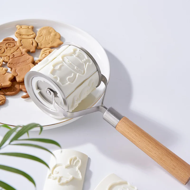 32pcs Carton Animals Cars Patterns Dough Rolling Pin Cookie Cutter Mould Press Biscuit Pastry Baking Tools Roller Biscuit Mold