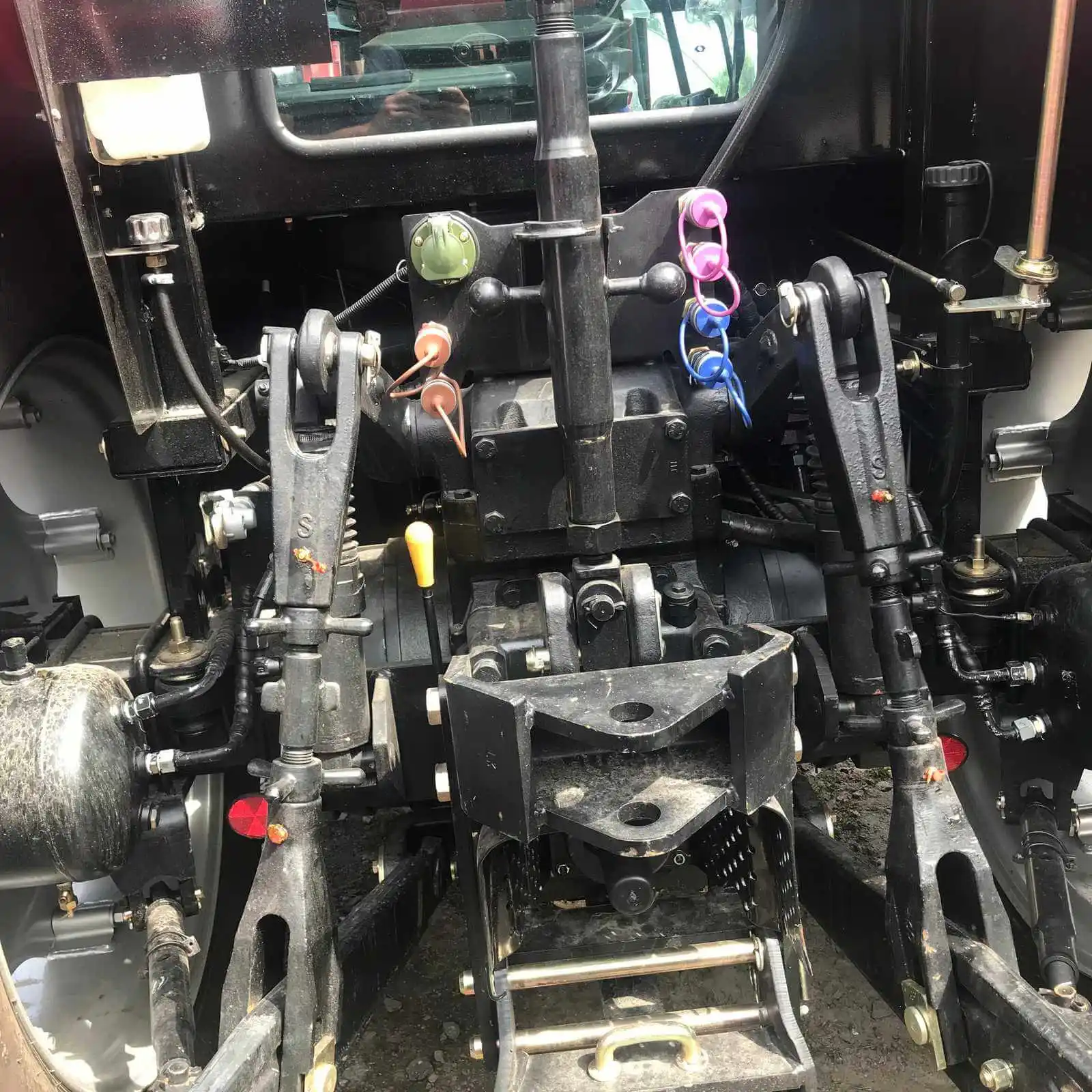 50-220HP 4x4 трактор YTO NLX1304 сельскохозяйственный на заказ сельскохозяйственные инструменты для сельскохозяйственных тракторов
