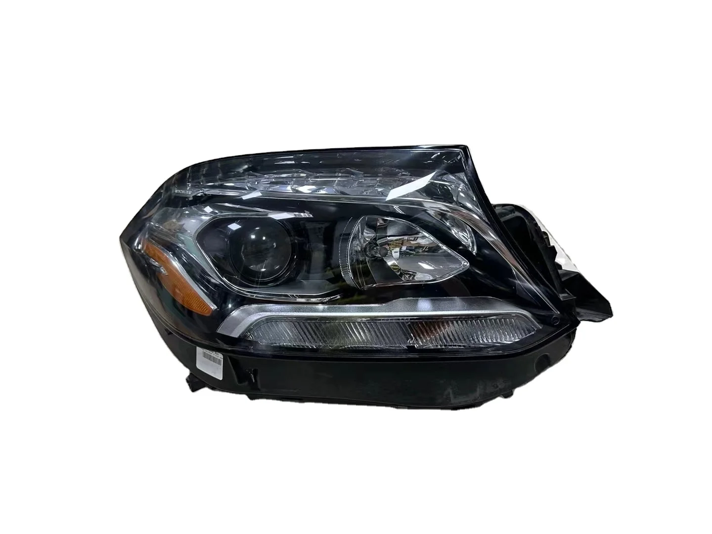 Original Second-Hand GLS X167 Front Bumper for Mercedes Benz GLS 167 AMG Style New Condition Plastic Assembly Rear Position