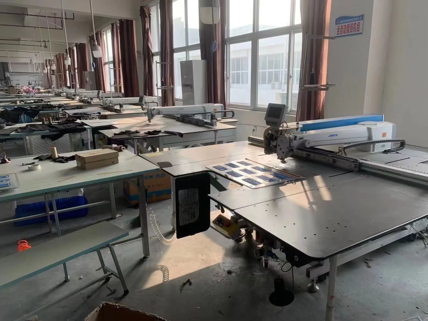 China No.1 Jack brand 2024 New arrival Full automatic Pattern Machine Sewing Machine new and used are available