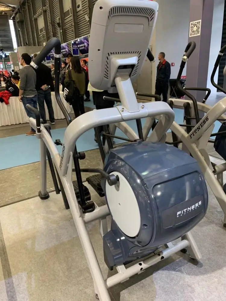  Коммерческое оборудование для фитнеса тренажер Cybex Arc кардио-тренажер