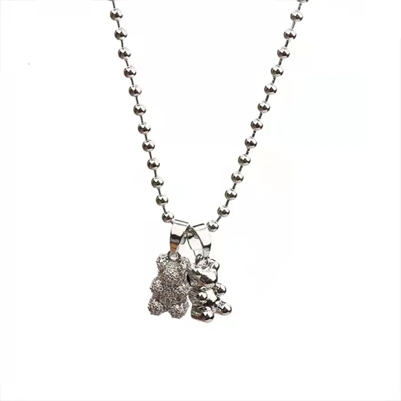2023 New Design Full Diamond Teddy Bear Gold Plated Round Bead Long Chain Sweet Pendant Necklace
