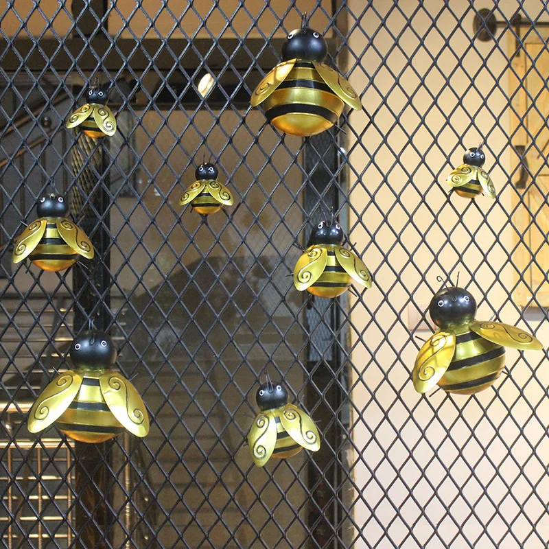 Pastoral Creativity Iron Three dimensional Metal Golden Bee Wall hanging Home Decoration