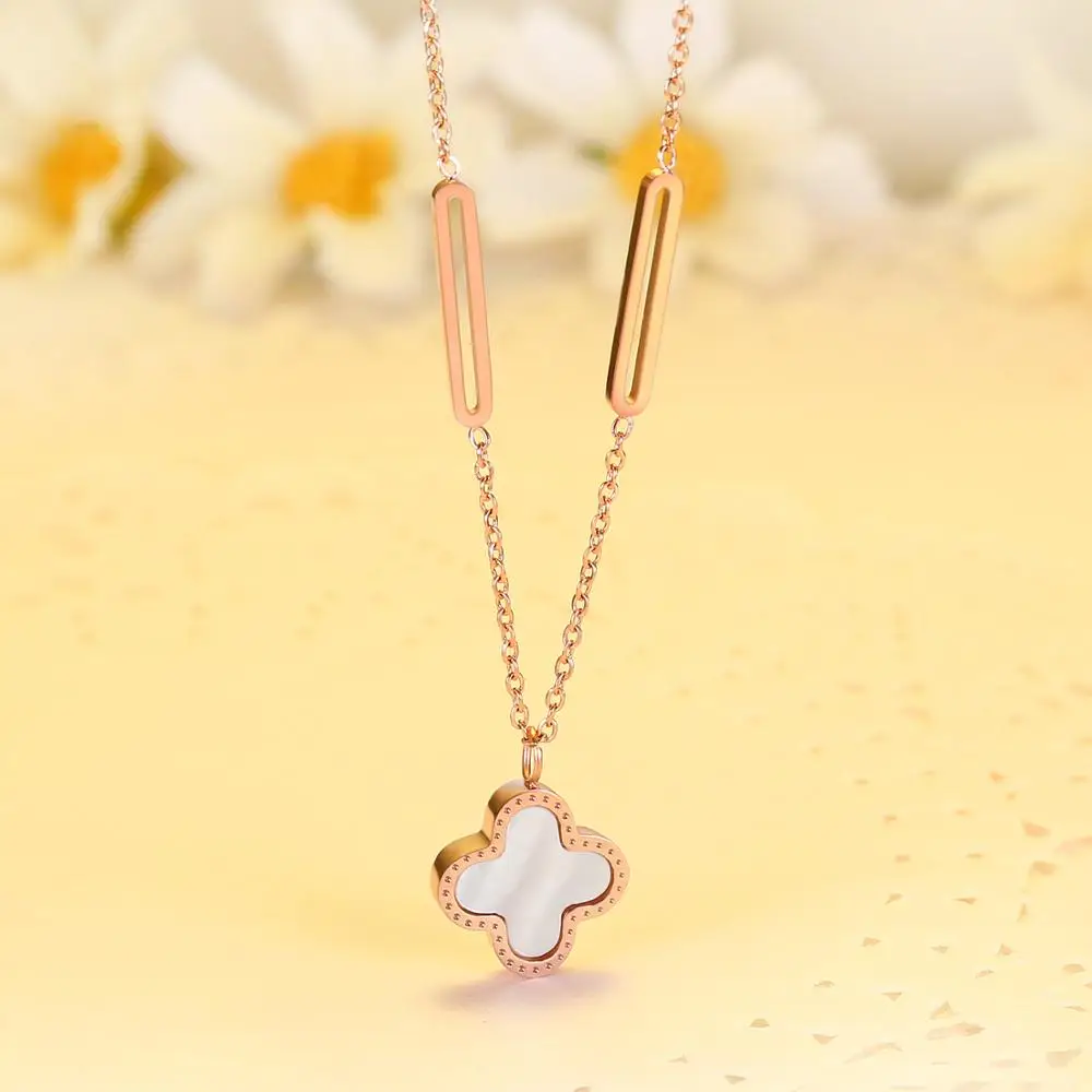 Stainless Steel Black And White Shell Clover Rose Gold Plated Necklace
