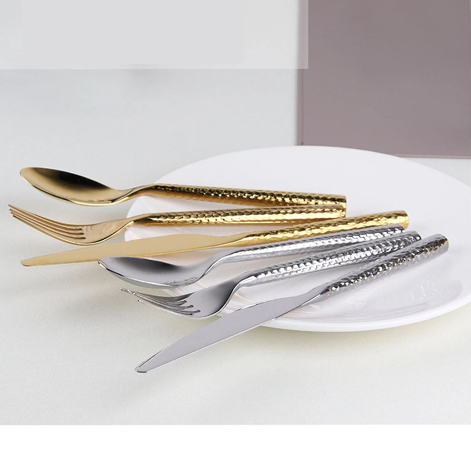 High Quality Stainless Steel 18/8 Kitchen Fork Spoon Knife Flatware Metal Hammered Cutlery Sets On Sale with Box