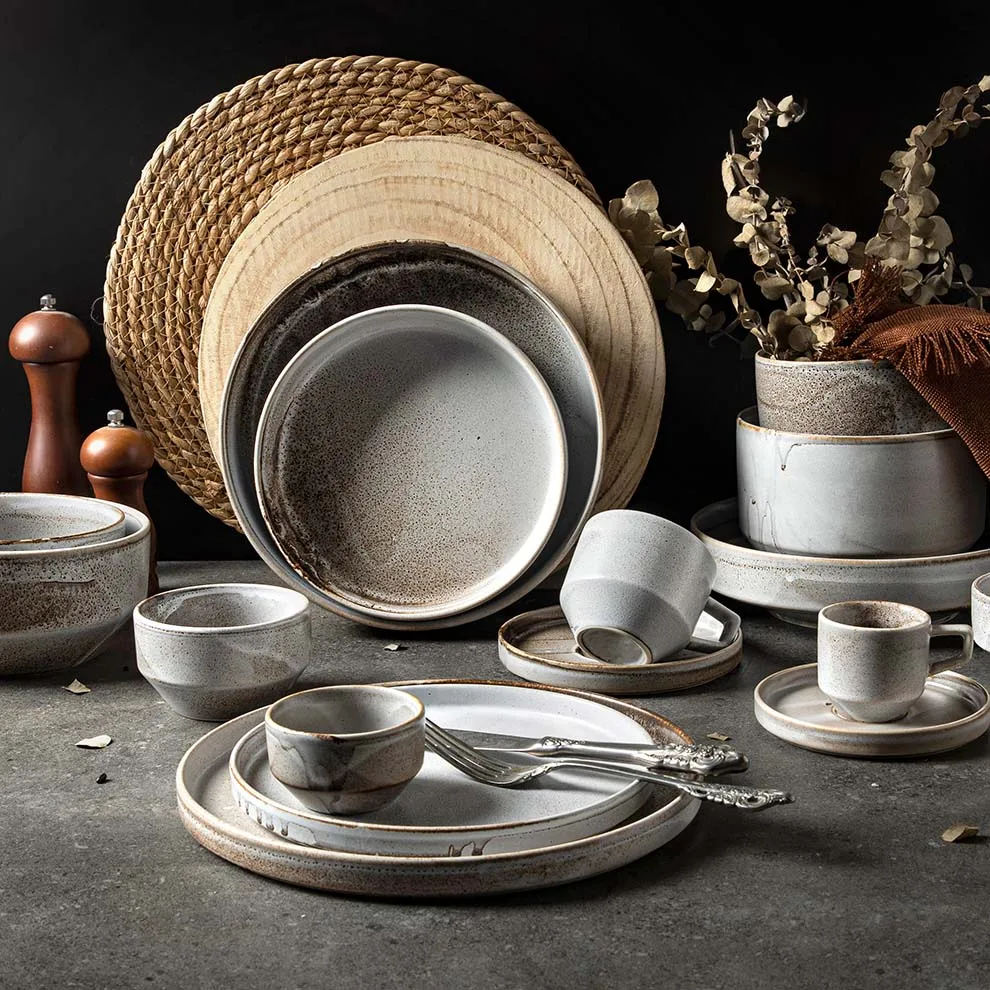 Japanese Luxury Dinnerware Set Porcelain Oval Creative Nordic Ceramic Dishes Rustic Grey Ceramic Plates For Restaurant Hotel