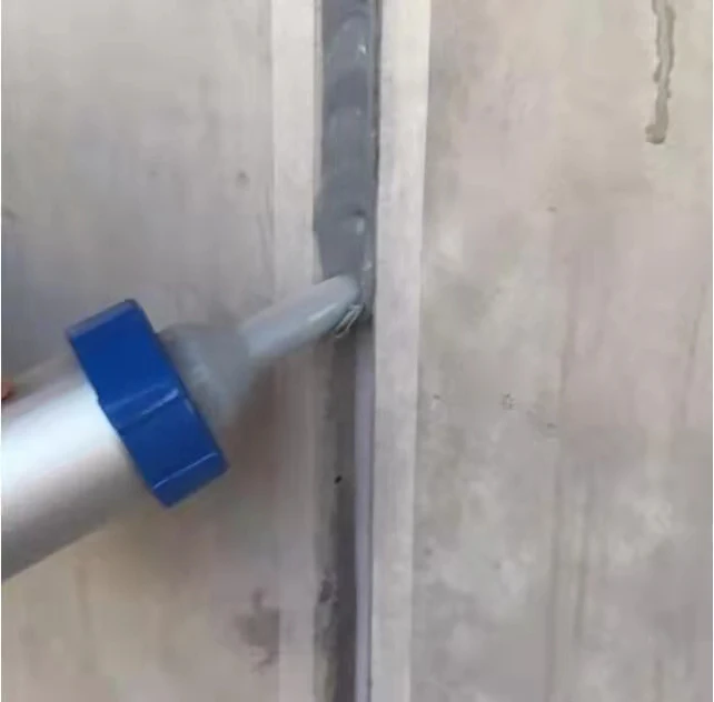 Polyurethane sealant / polyurethane adhesive sealant