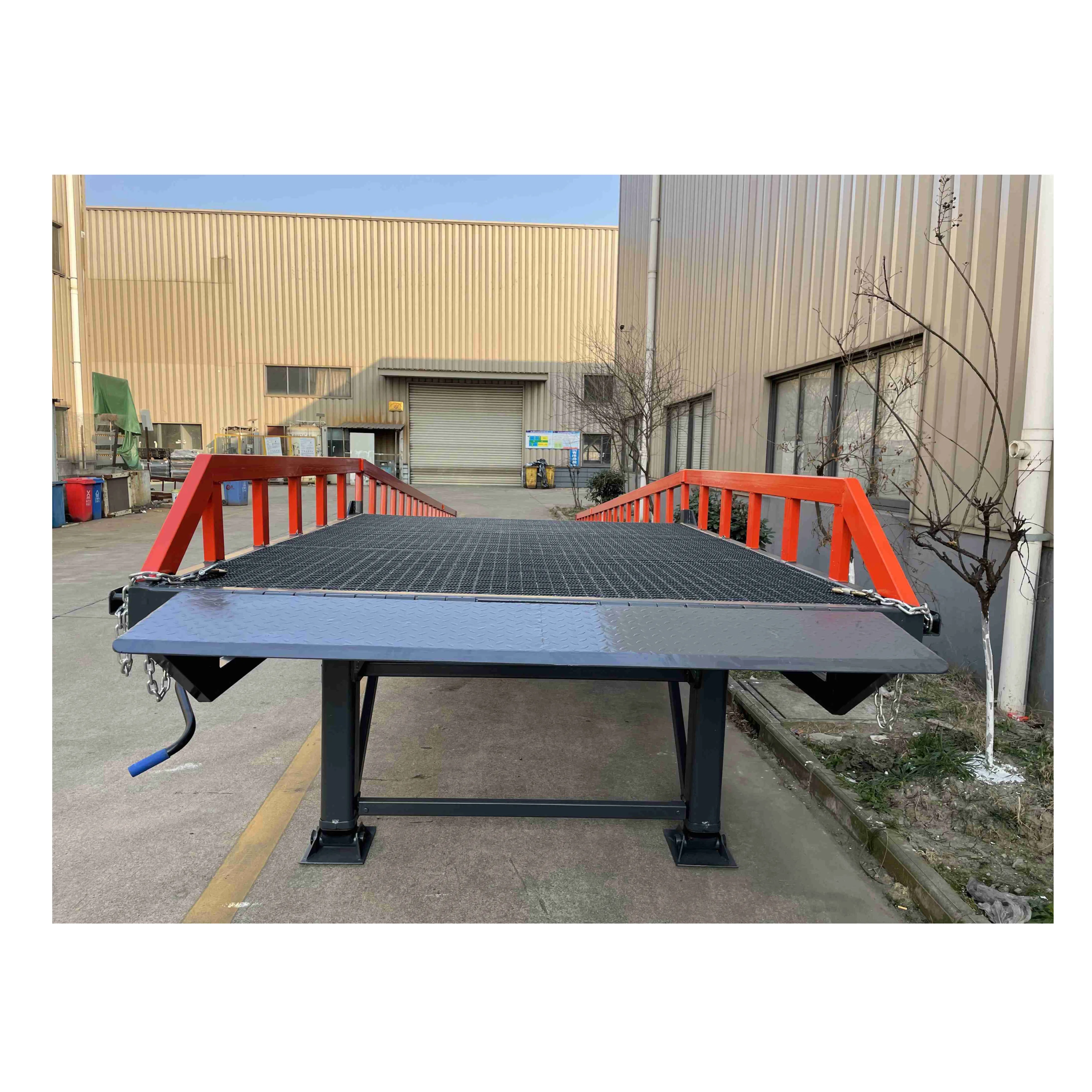 Hydraulic Movable Heavy Duty Work Platform Portable Mobile Loading Dock Ramps for Forklift