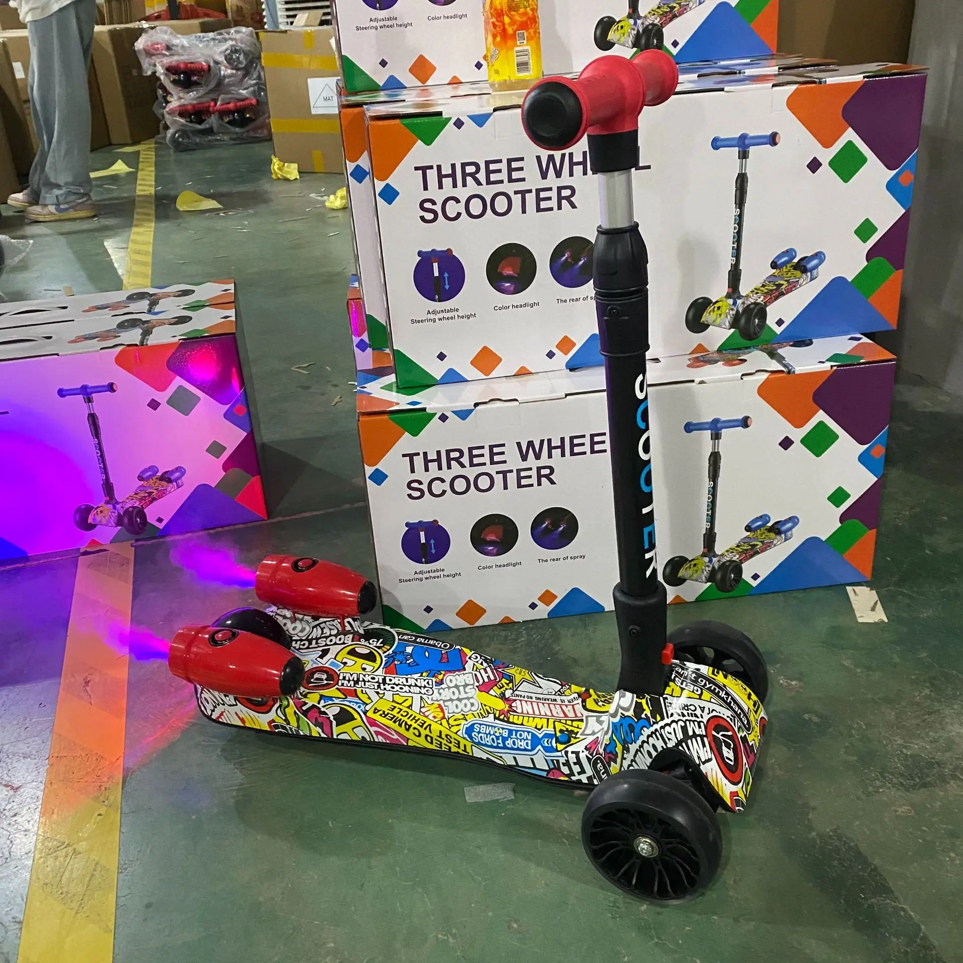 Smoking Rocket Yolelai Kids Scooter