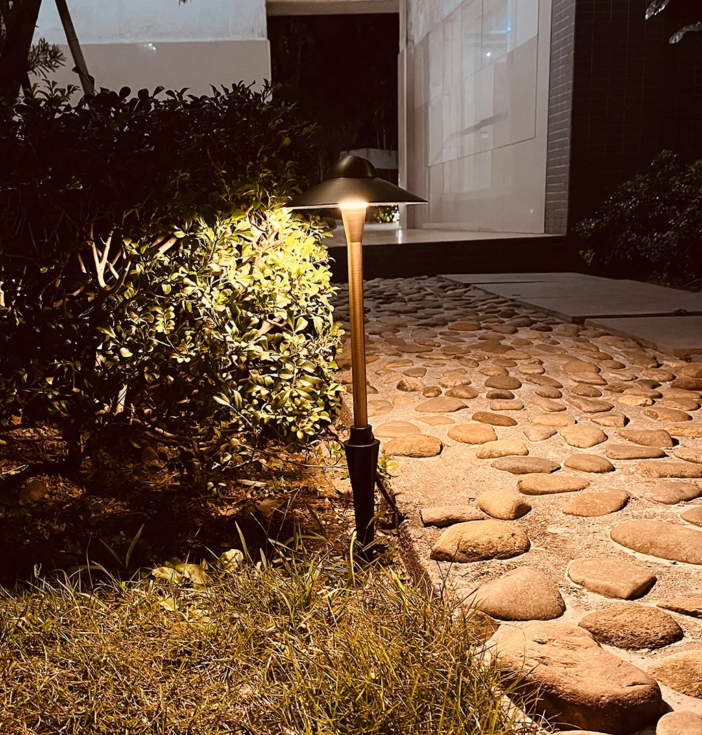 Heavy-duty Die-cast Brass path way light ACDC12V Led Area lighting low voltage Replaceable G4 bi-pin lamp base