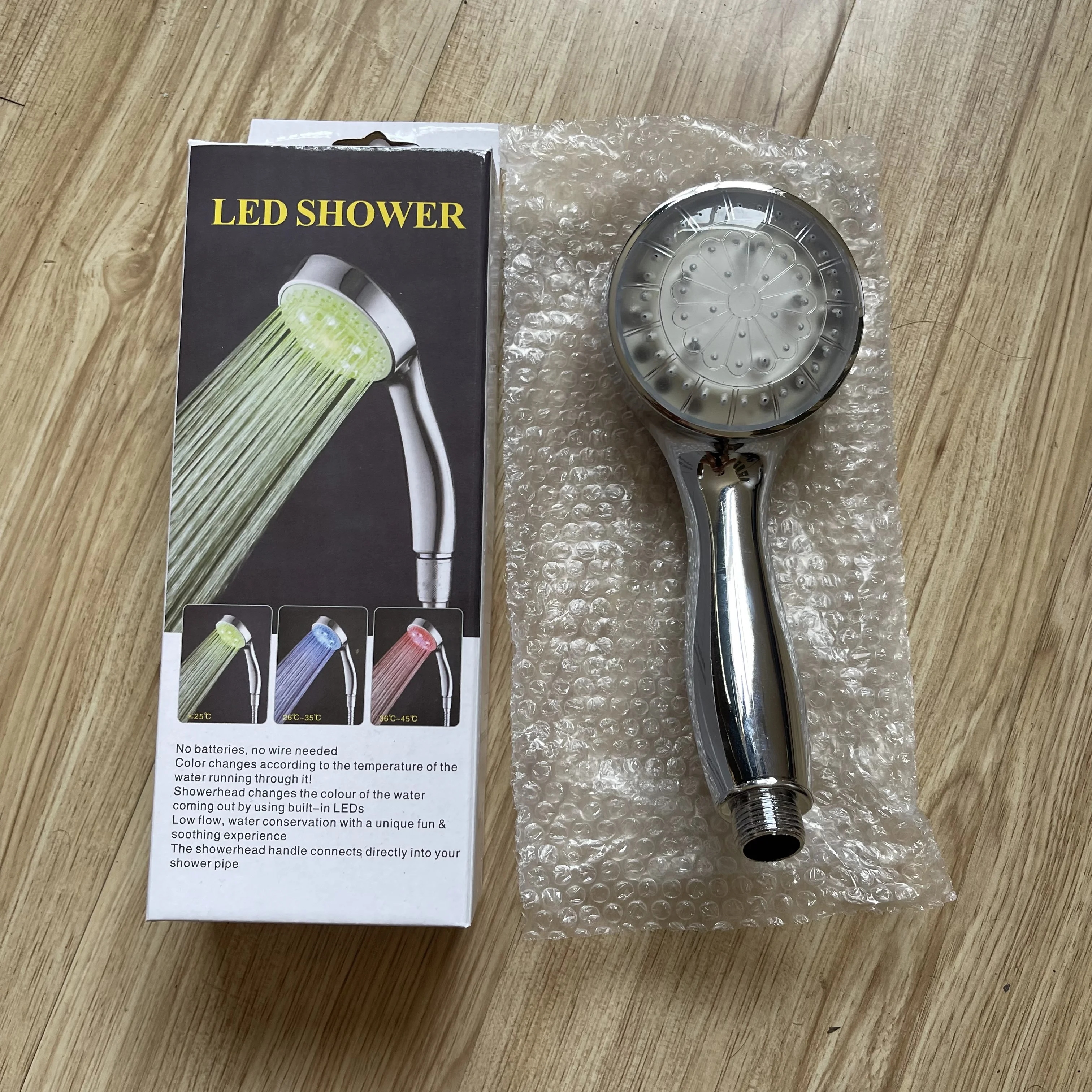 Hot sell Bathroom Shower heads LED 7 Colors change light up Shower head