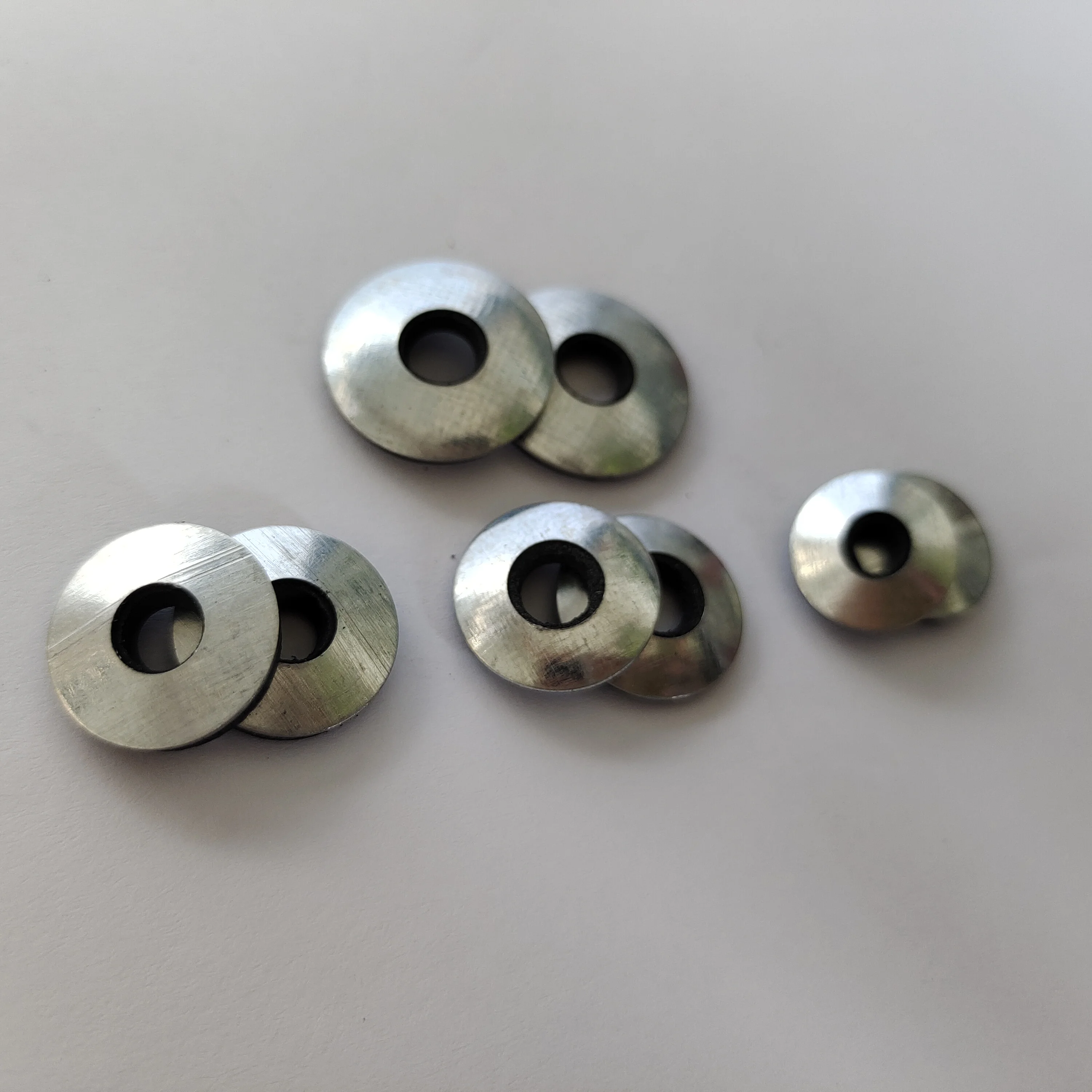 Split Style Flat DIN Standard Variety Steel Aluminium Brass Bronze EPDM Nylon Zinc Plated Factory 10mm Black Rubber Washers