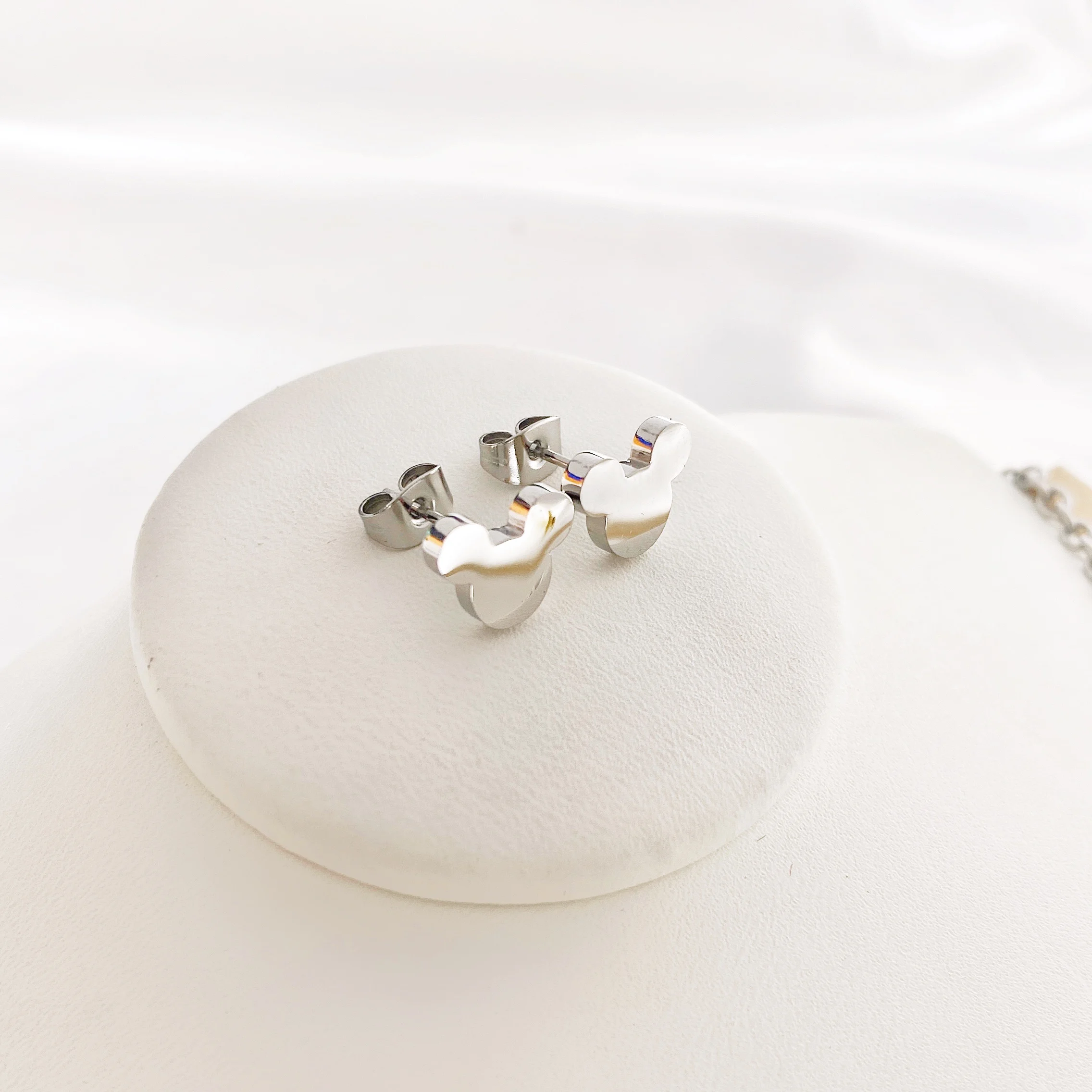 
Custom Cartoon Mickey Minnie Name Necklace Stainless Steel Mouse Letter Link Chain Necklaces Trenday Women Girl Gifts 