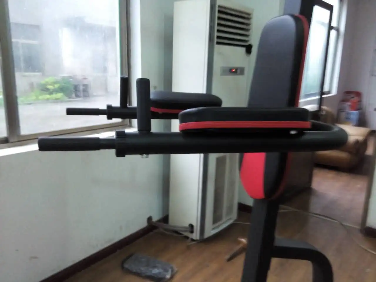 Multifunctional Fitness Equipment Pull up Bar Weightlifting Bench Aerobic Fitness Station Chin up Bar for Gym