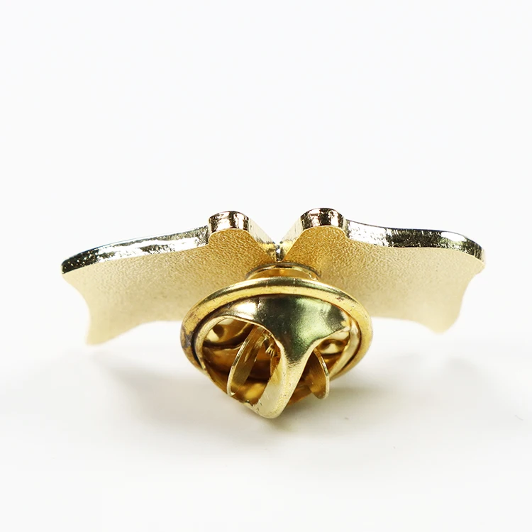 Customized Clothes Button Holder Blank Metal Badge Maker Europe America National Flag Hard Enamel Pin