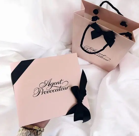 Custom Recycled Folding Paper Flat Box Custom Logo Luxury Cardboard Storage Packing Magnetic Ribbon Gift Boxes For Wedding