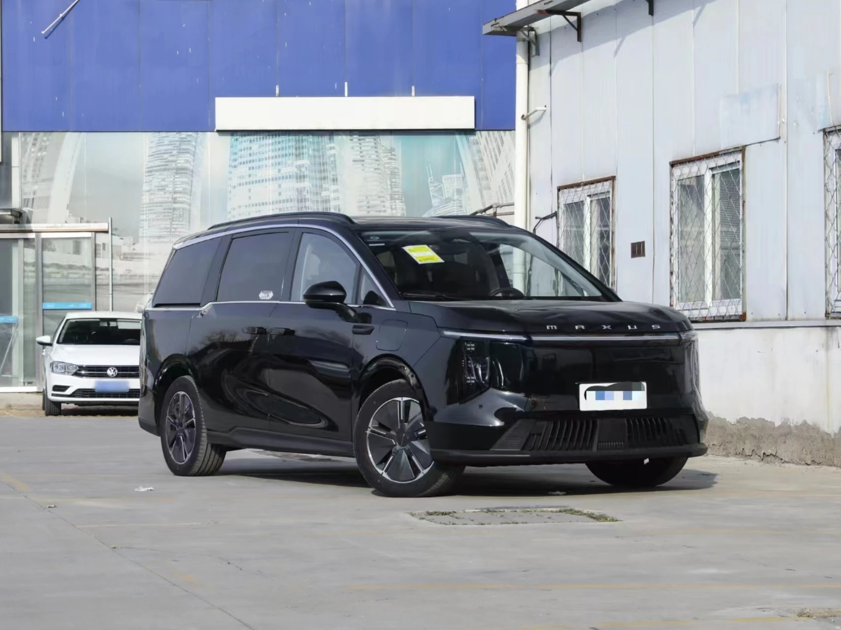 2024 Cheapest Ev Car MAXUS Mifa 7 Electric Car Adult Fast Charge CLTC 605Km New MPV Electric Car Used Portable Batter