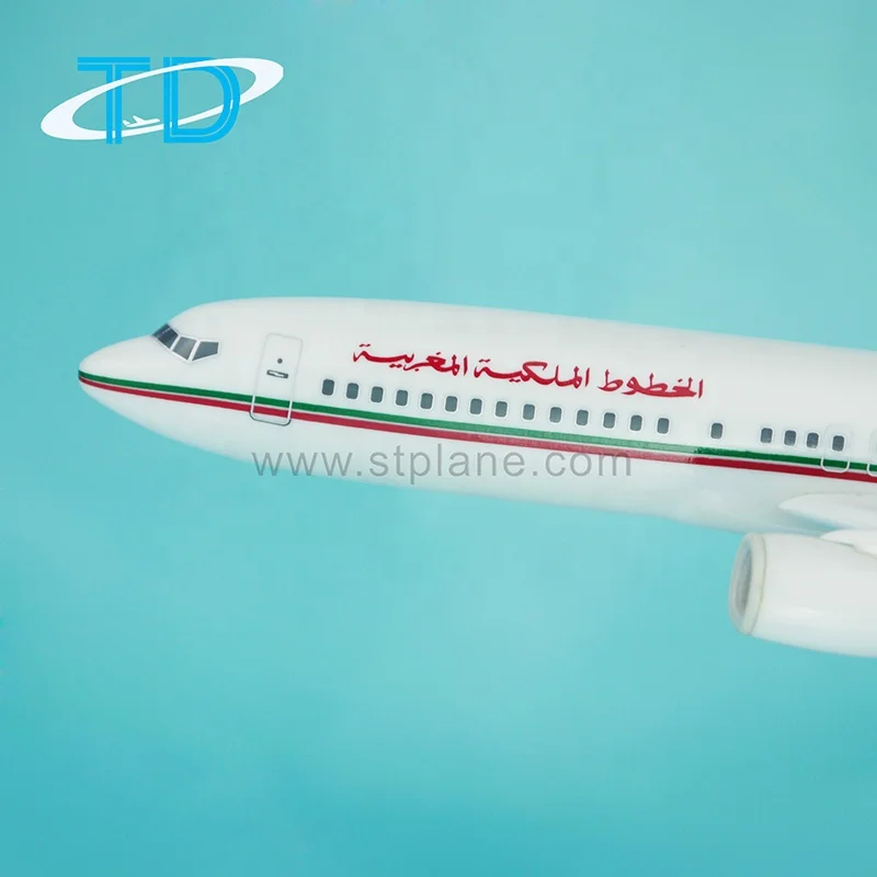 Royal Air Maroc B737-800 Scale 1:200 19.7cm Classical Desktop Crafts