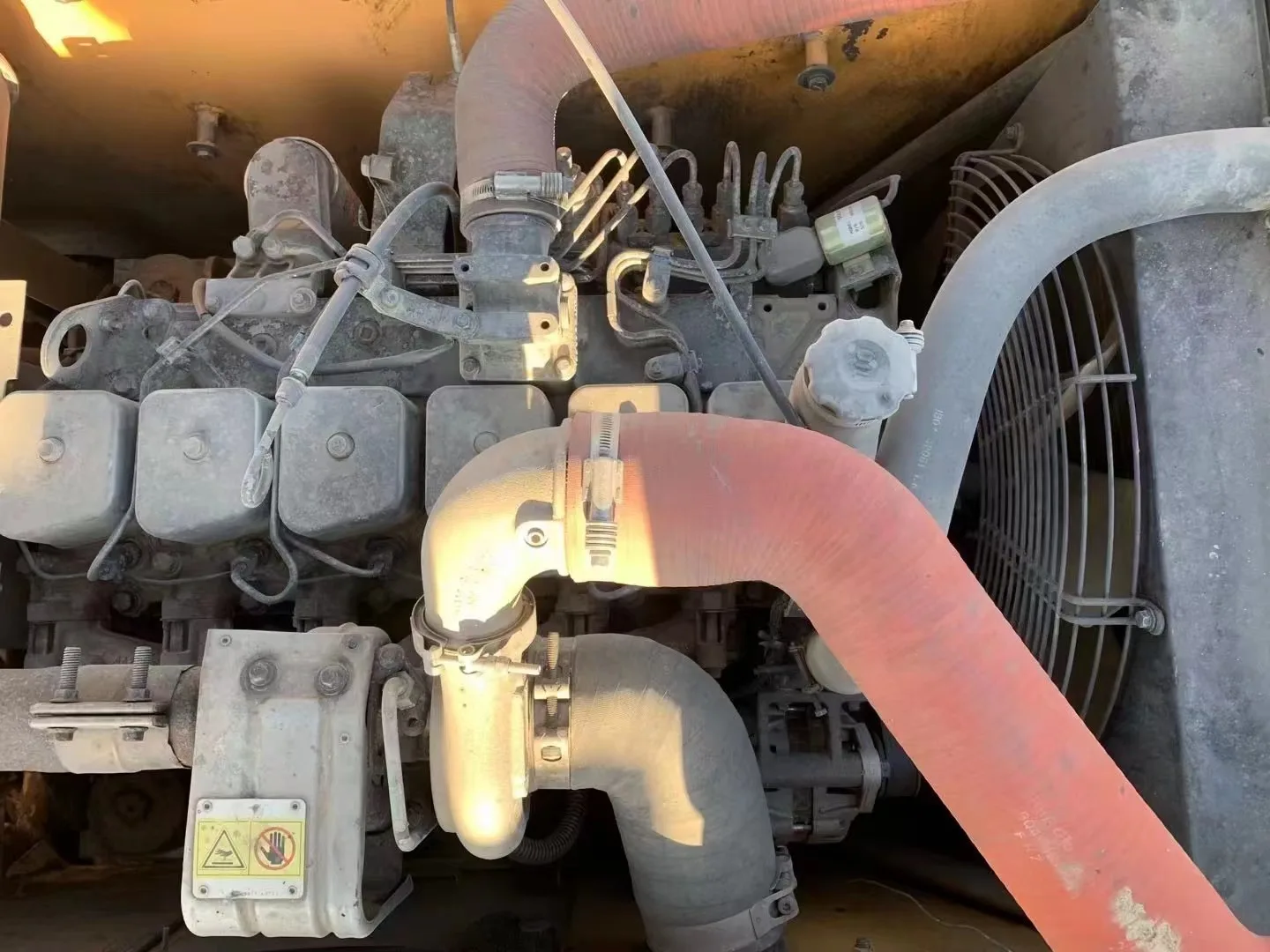 Original Hyundai Excavators 150W 150LC-G Wheel 15 ton Used Excavator for Sale