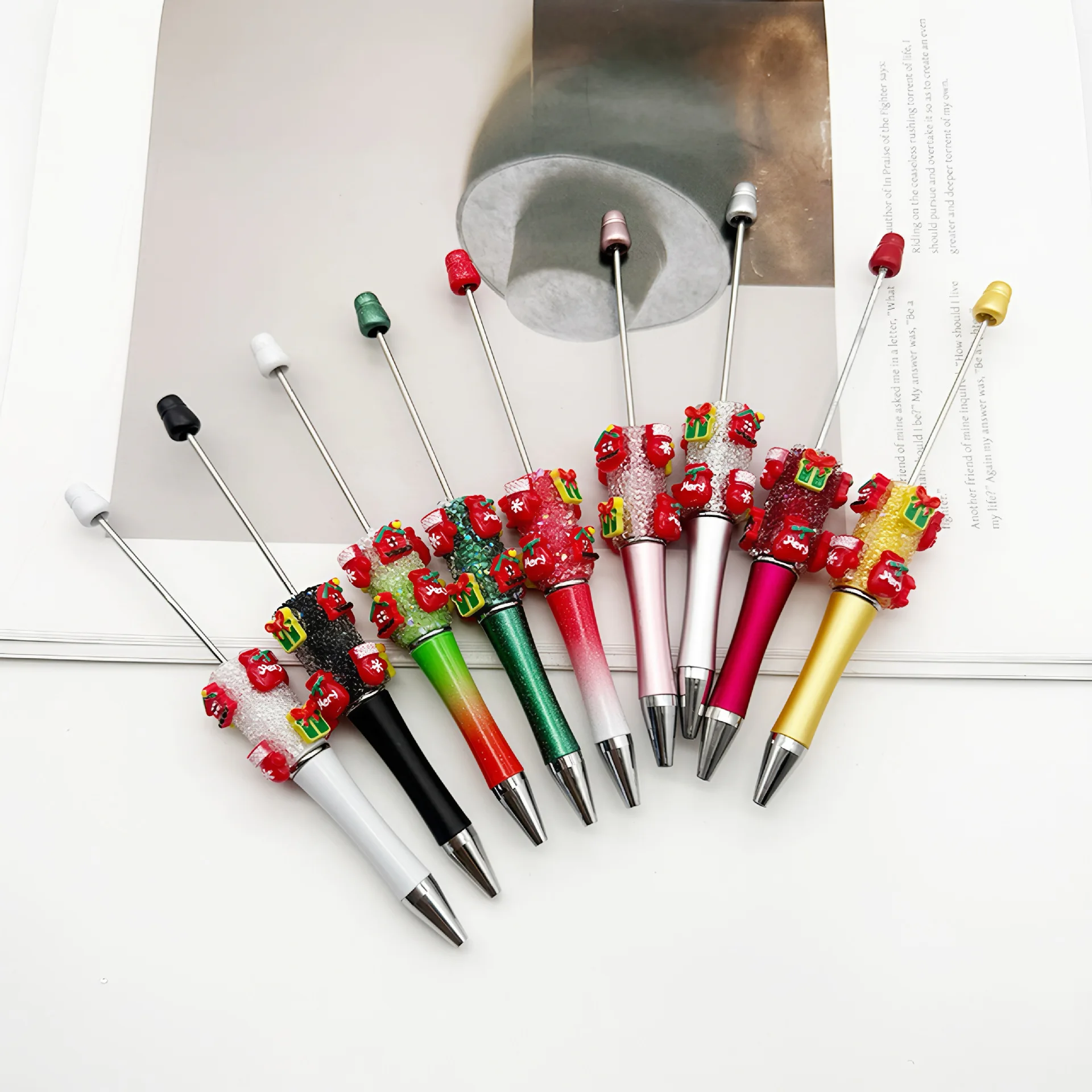 Christmas DIY Bead Pen Cartoon Christmas Gift Box Sugar Ballpoint Pen Cute Granule Pens